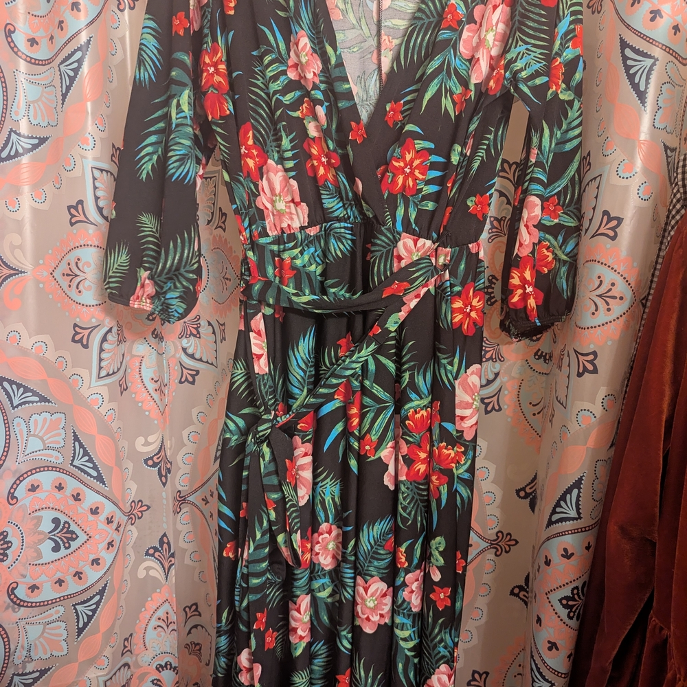 Floral Maxi Dress with Belt